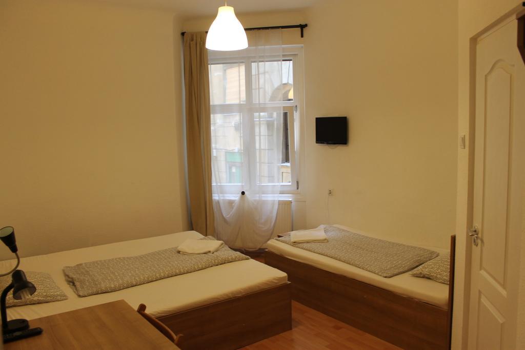 Fanni Budapest Guesthouse Luaran gambar